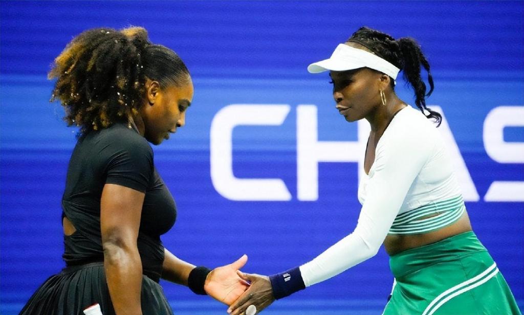 大威小威一轮游,气氛火爆,走路太喘令人心疼|大威|女双|美网_新浪新闻