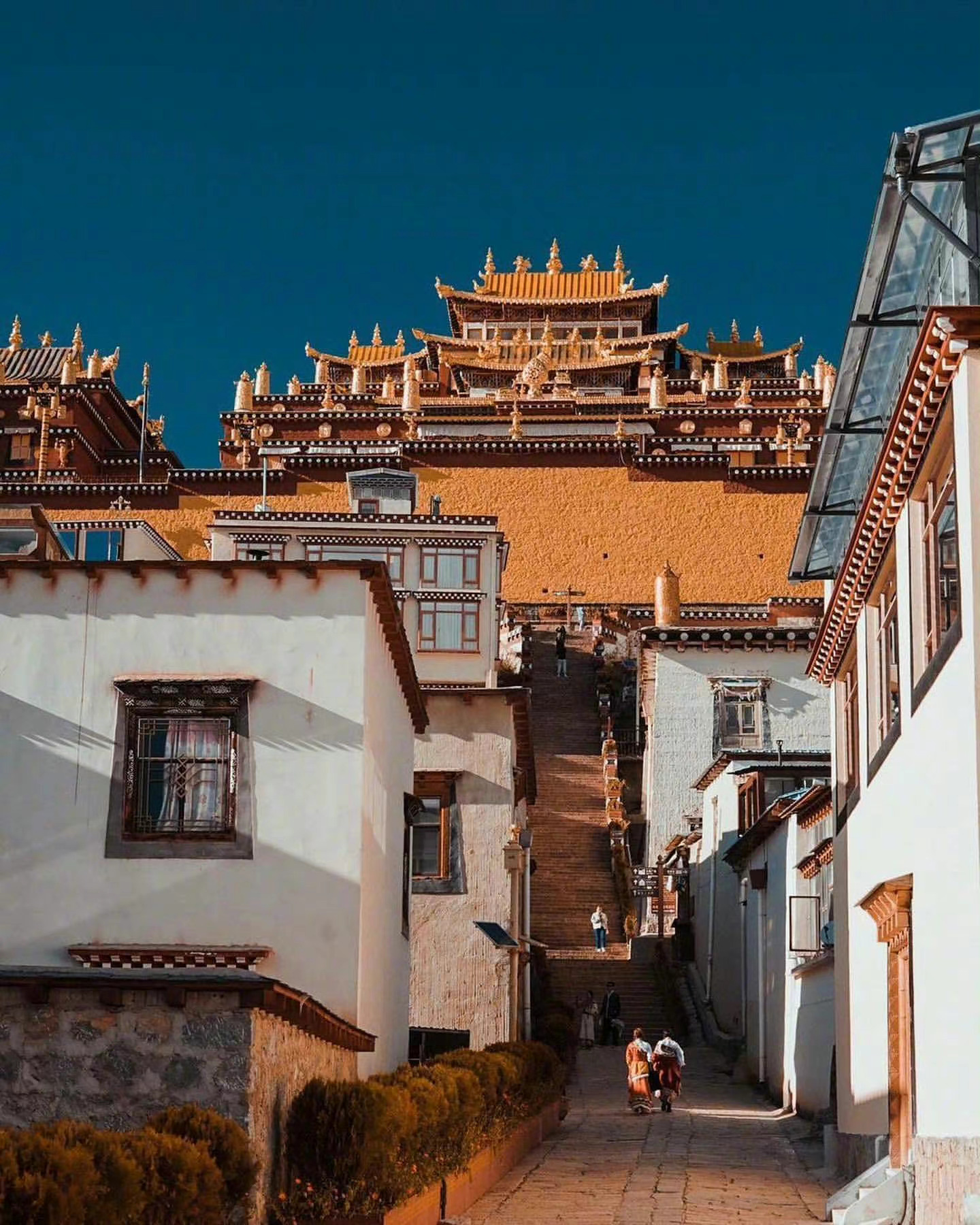 噶丹·松赞林寺_高清图集_新浪网