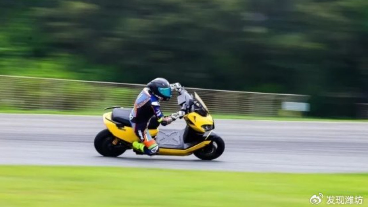 极速162km/h的量产电摩，首驱S300是你需要的吗？