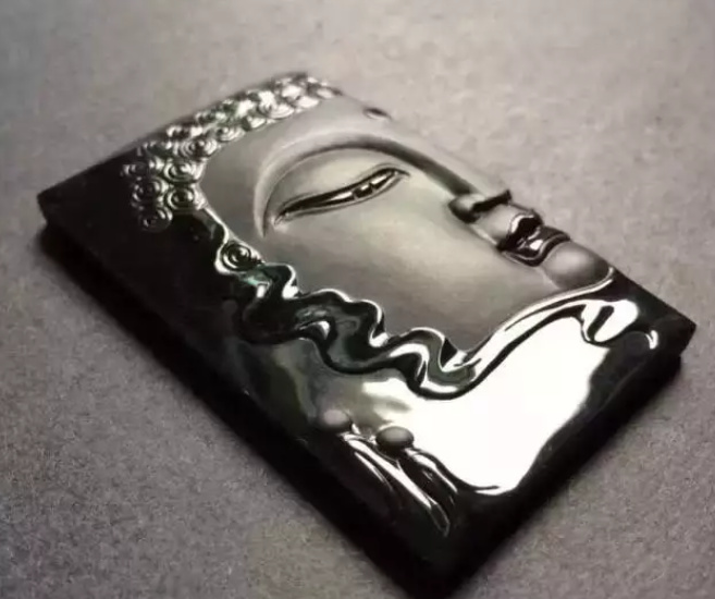 翡翠要想达到收藏级别的升值空间,需要具备哪些条件?休闲区蓝鸢梦想 - Www.slyday.coM 翡翠要想达到收藏级别的升值空间,需要具备哪些条件?休闲区蓝鸢梦想 - Www.slyday.coM