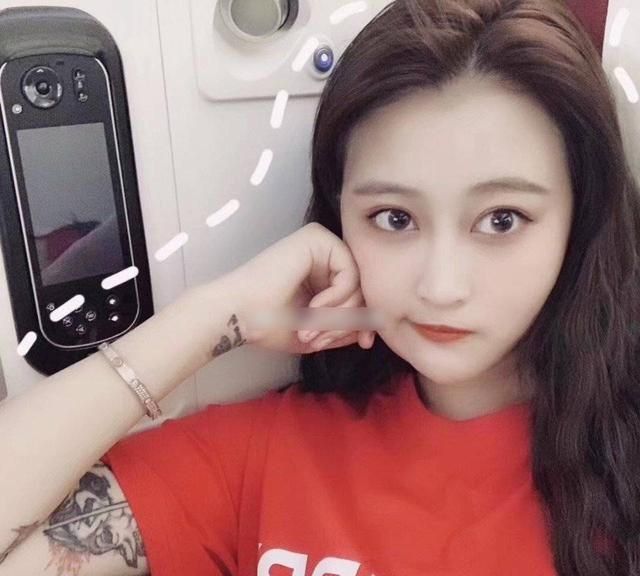 孙侨潞去世77天,姐姐绿魔仙重新开始生活,为了儿子努力走出伤痛|孙蕊