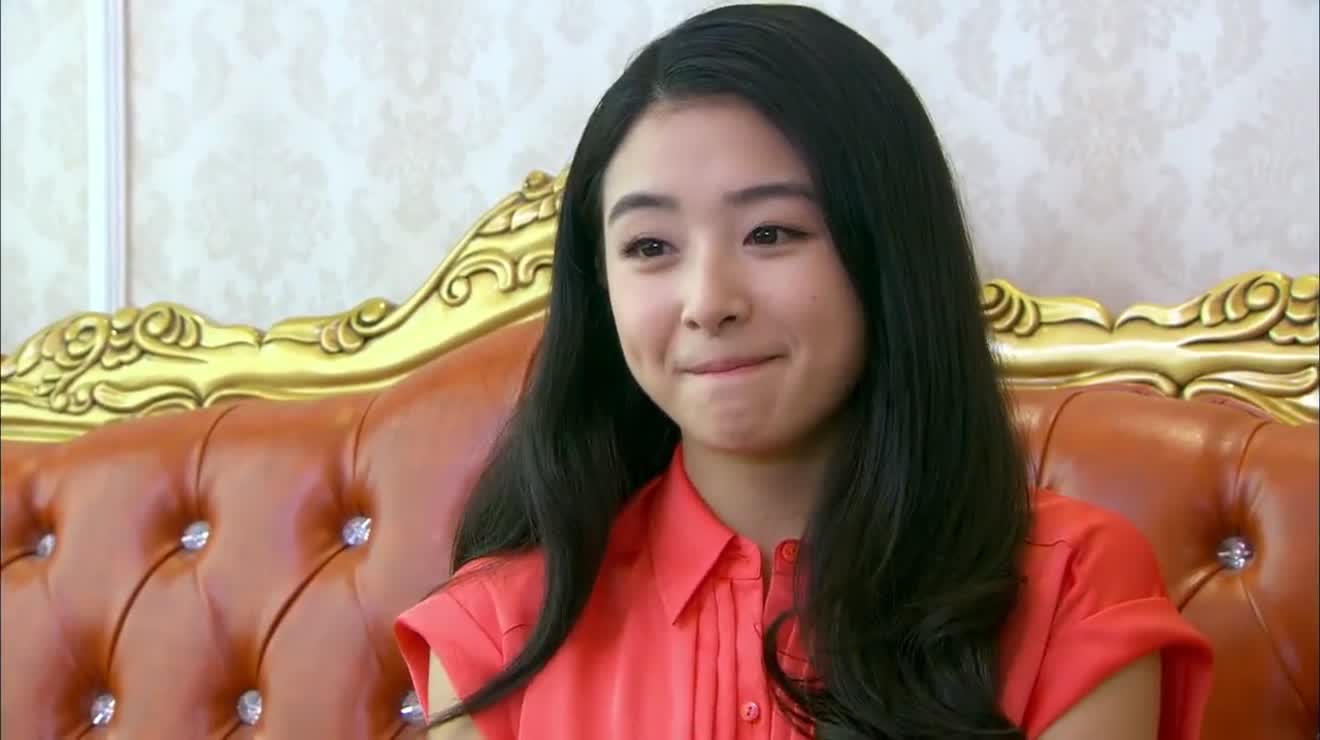 因为爱情有多美祁琪带南迪试礼服南迪闷闷不乐表情太无奈