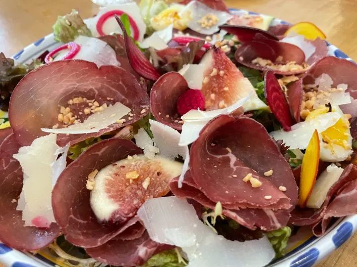 元旦假期最后一天，推荐几家可以吃brunch的杭州西餐厅休闲区蓝鸢梦想 - Www.slyday.coM