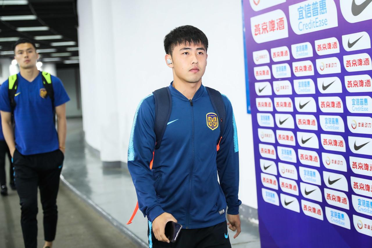 张凌峰|吴曦|u23_新浪新闻