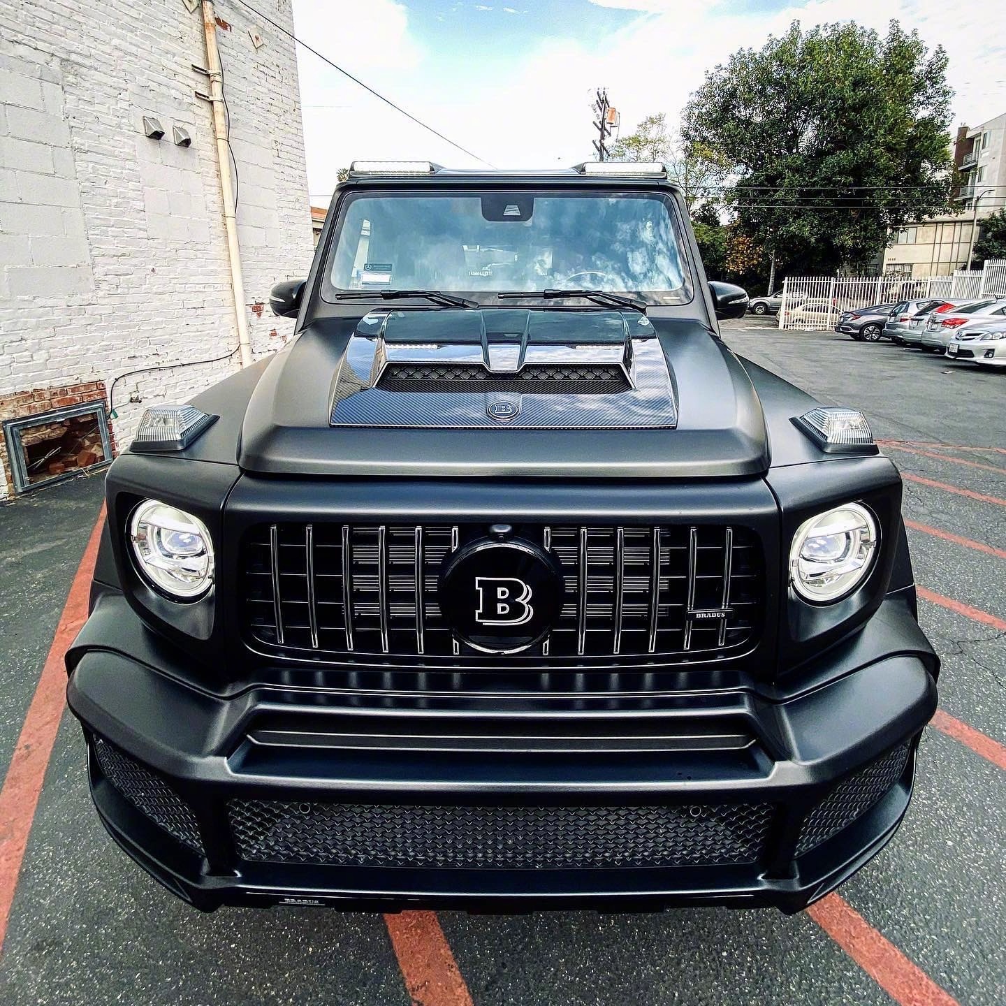 实拍:奔驰大g巴博斯静态展示 综合搜索 - 新浪汽车