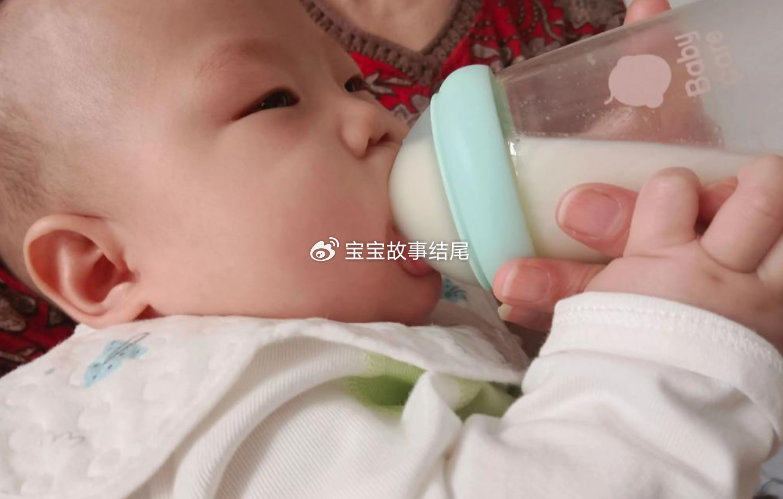 生理性厌奶，有这3个特质，别错把“积食”当厌奶