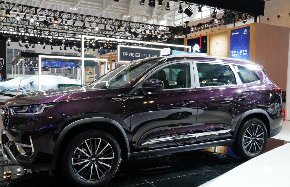 国产紧凑型SUV对决，哈弗神兽对比奇瑞瑞虎8 PLUS