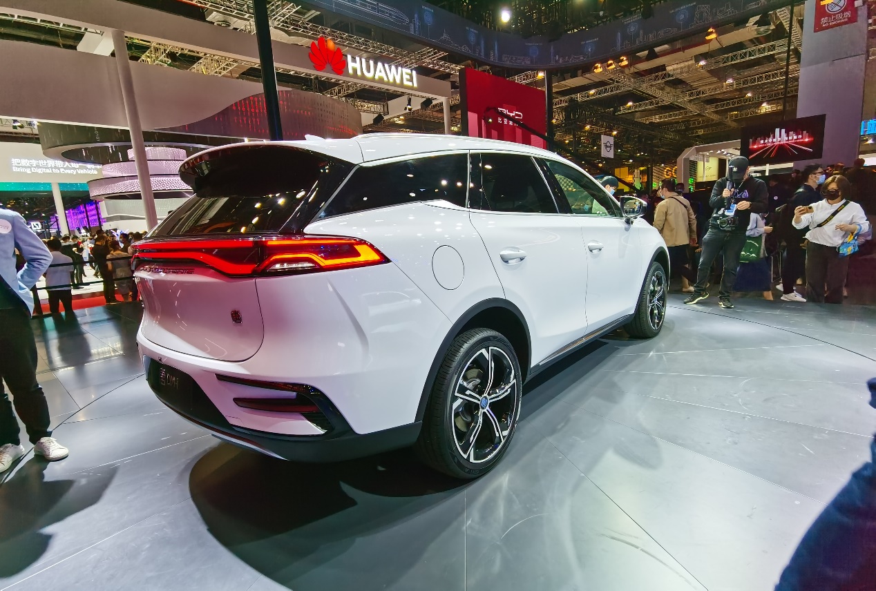 5s,百公里油耗5.3l,比亚迪唐dm-i 18.98万起售-新浪汽车