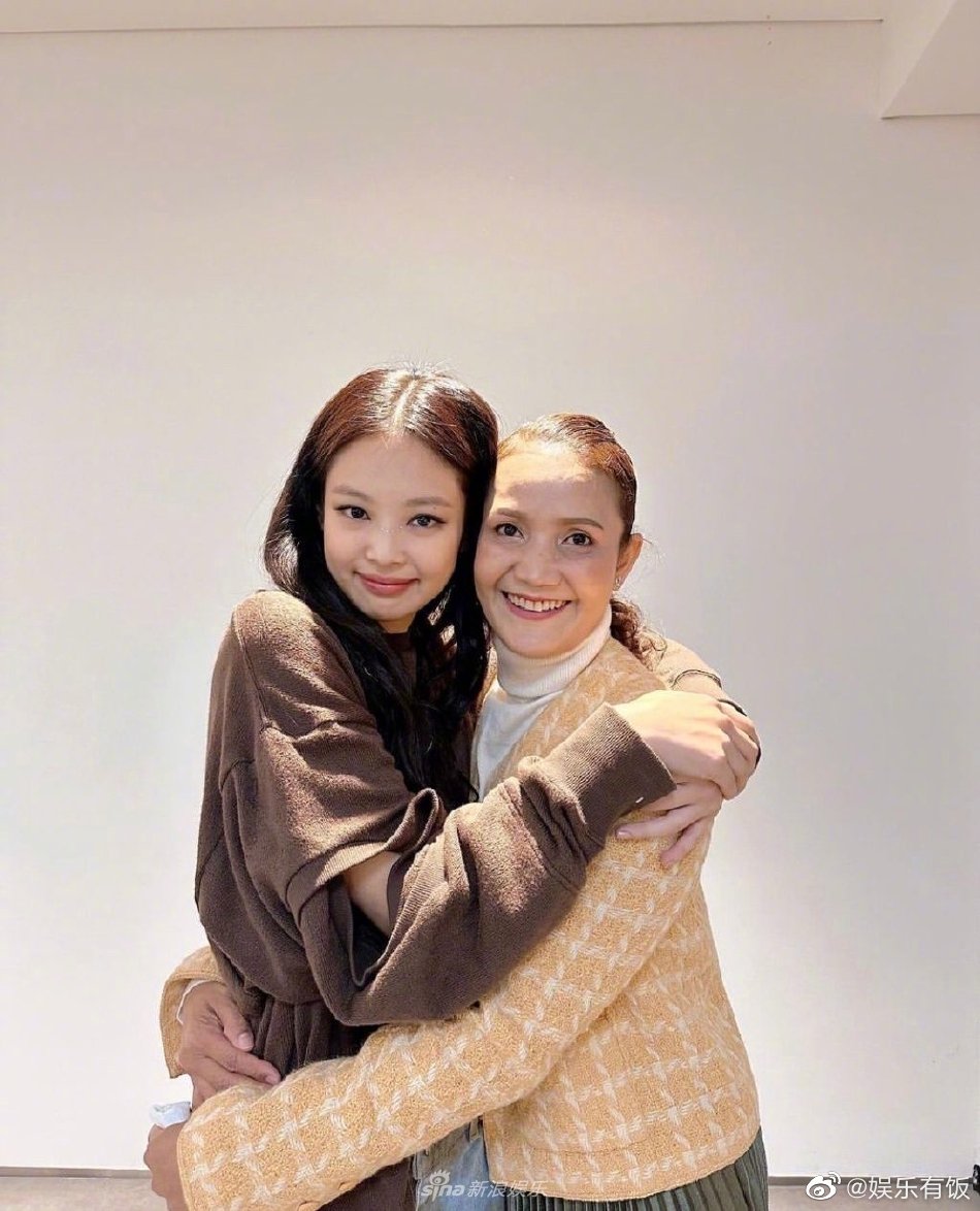 BLACKPINK成员近日举行首尔演唱会……__财经头条