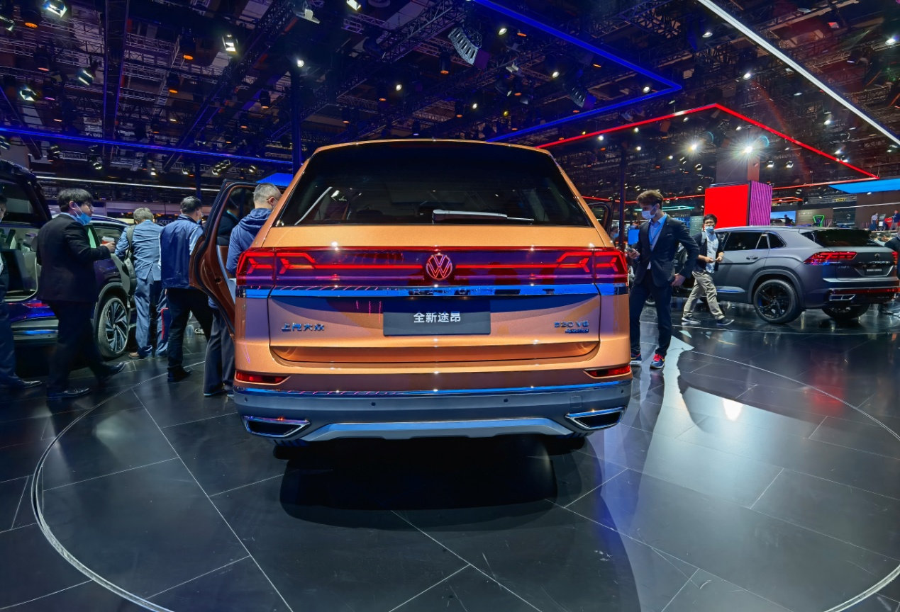 2021上海车展直击:霸气,是我对全新途昂的第一观感