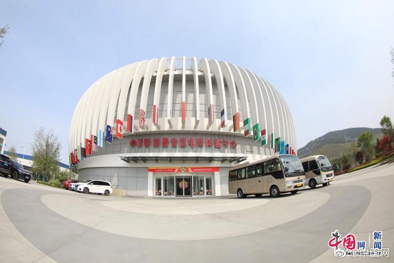 青春之岛的西海岸面朝大海春暖花开