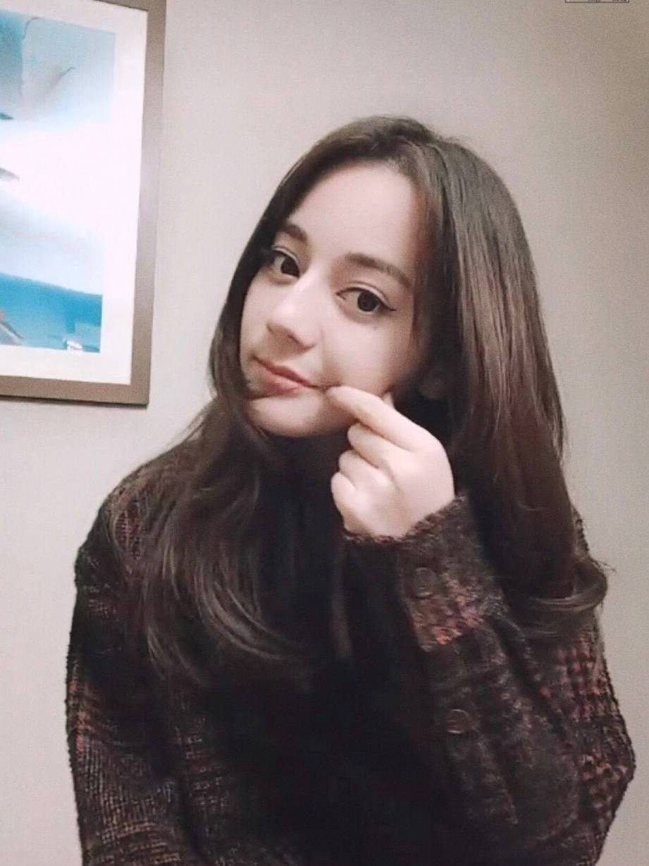 有一种"天生丽质"叫迪丽热巴,学生时期旧照曝光,比现在更美