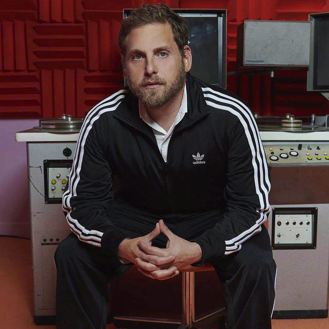 好莱坞著名影星jonah hill与adidas联名推出的adidas originals super