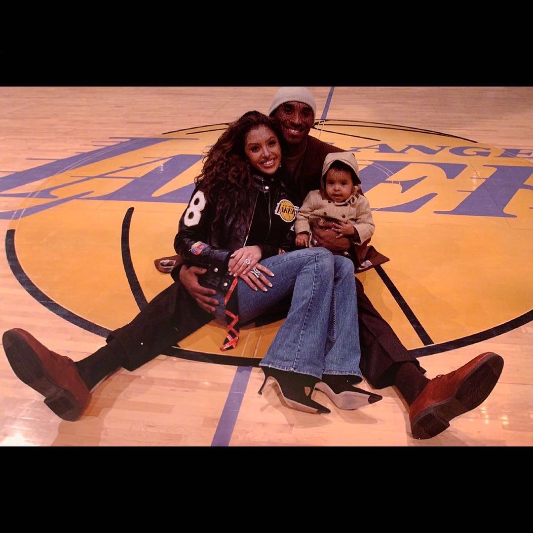 今天是科比大女儿娜塔莉亚18岁的生日