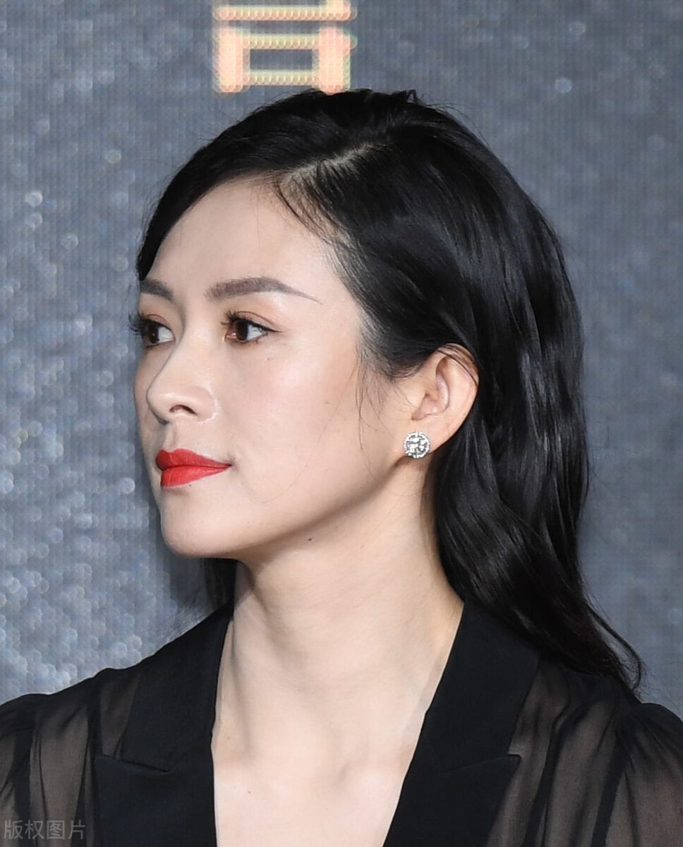 章子怡 笑容甜美 女神范儿 有邻家少女魅力