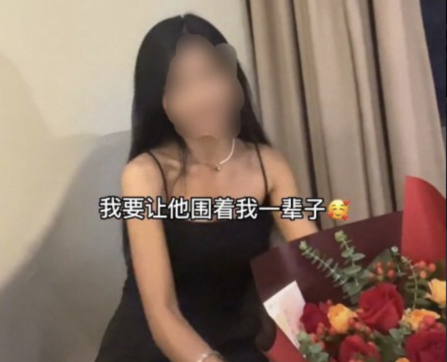 “南依”冲上热搜:那么励志走出大山的她,却是个恋爱脑休闲区蓝鸢梦想 - Www.slyday.coM “南依”冲上热搜:那么励志走出大山的她,却是个恋爱脑休闲区蓝鸢梦想 - Www.slyday.coM