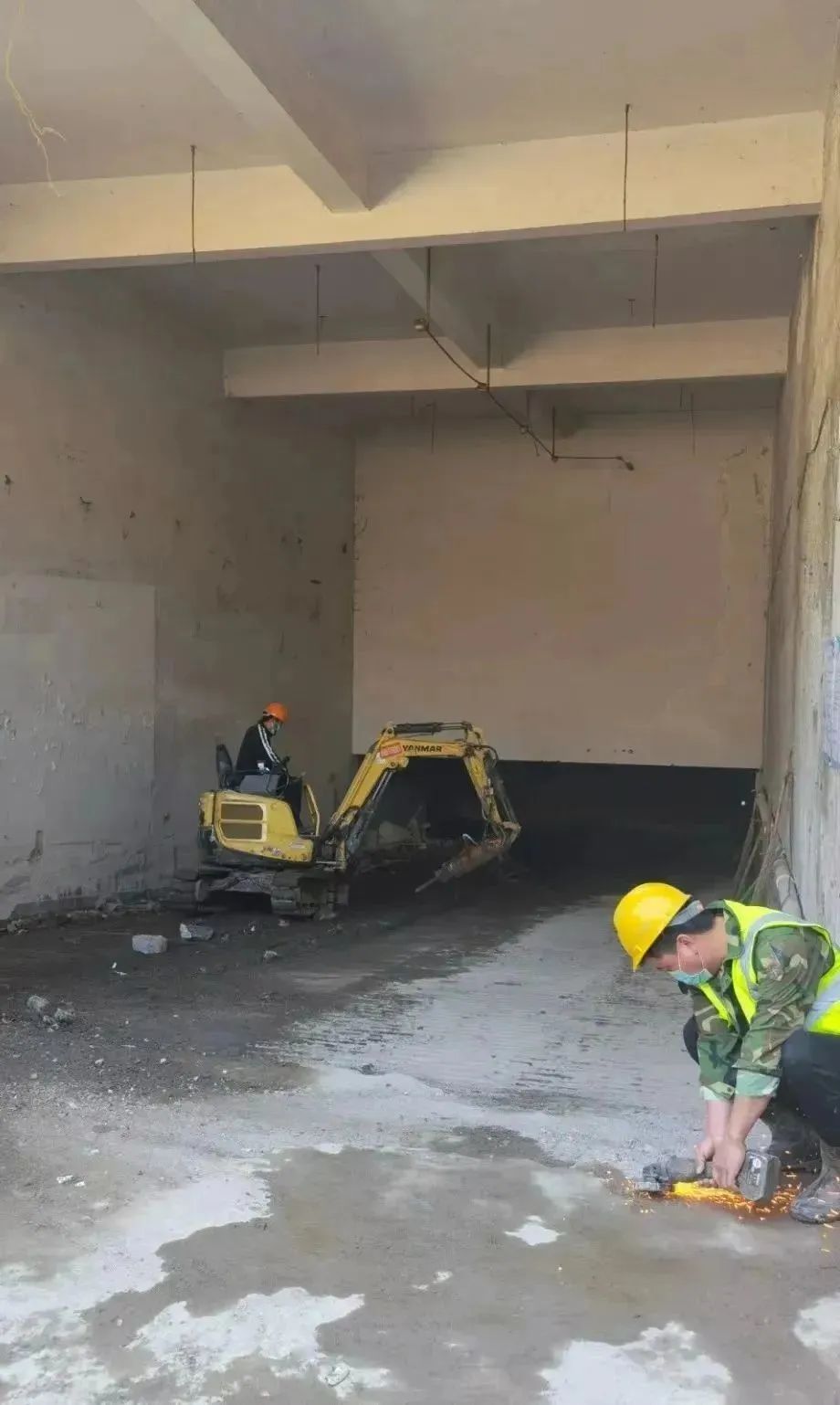 22年都无法使用的车库,终于能用了,这家法院是如何做到的?休闲区蓝鸢梦想 - Www.slyday.coM 22年都无法使用的车库,终于能用了,这家法院是如何做到的?休闲区蓝鸢梦想 - Www.slyday.coM