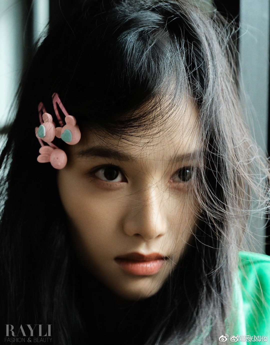 张婧仪的侧拍大片来啦,姐姐好美 67,这个侧颜杀太爱了