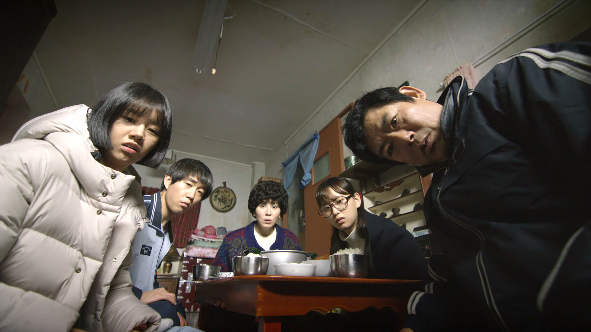 分享一组珍藏的请回答1988ipad电脑壁纸