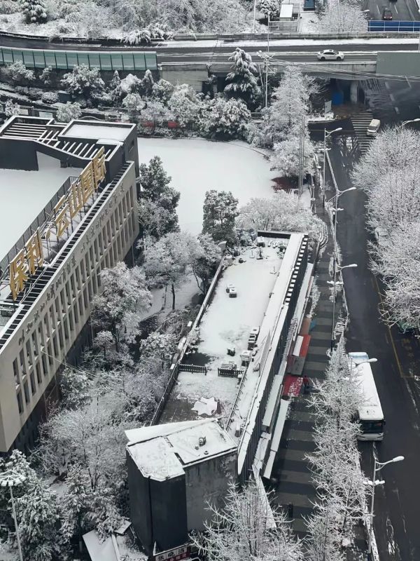 随手一拍都是大片！你的朋友圈办摄影大赛了吗～雪后出行要注意休闲区蓝鸢梦想 - Www.slyday.coM