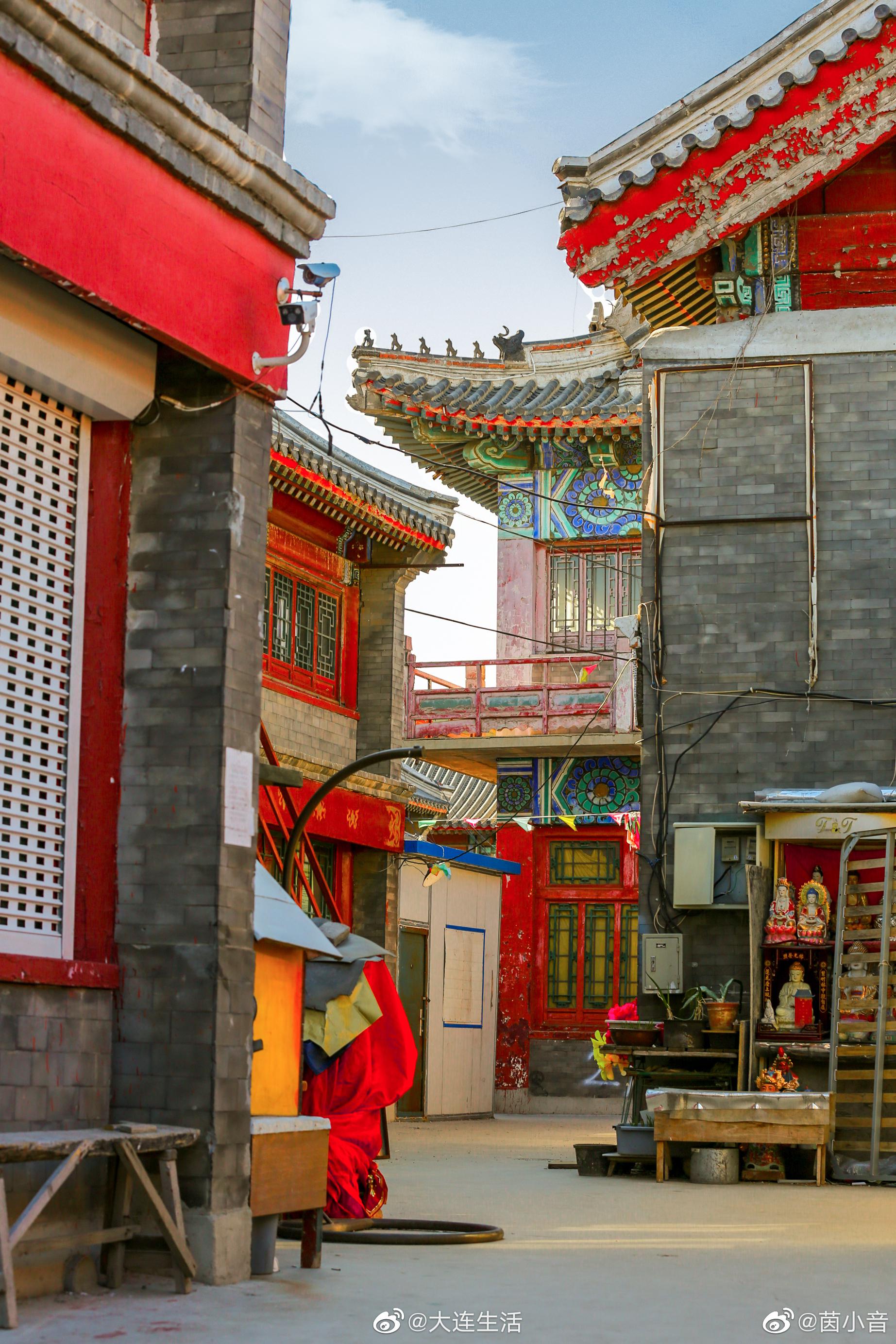 大连记忆中的一摸亮色 —— 华宫. 你去过吗? by