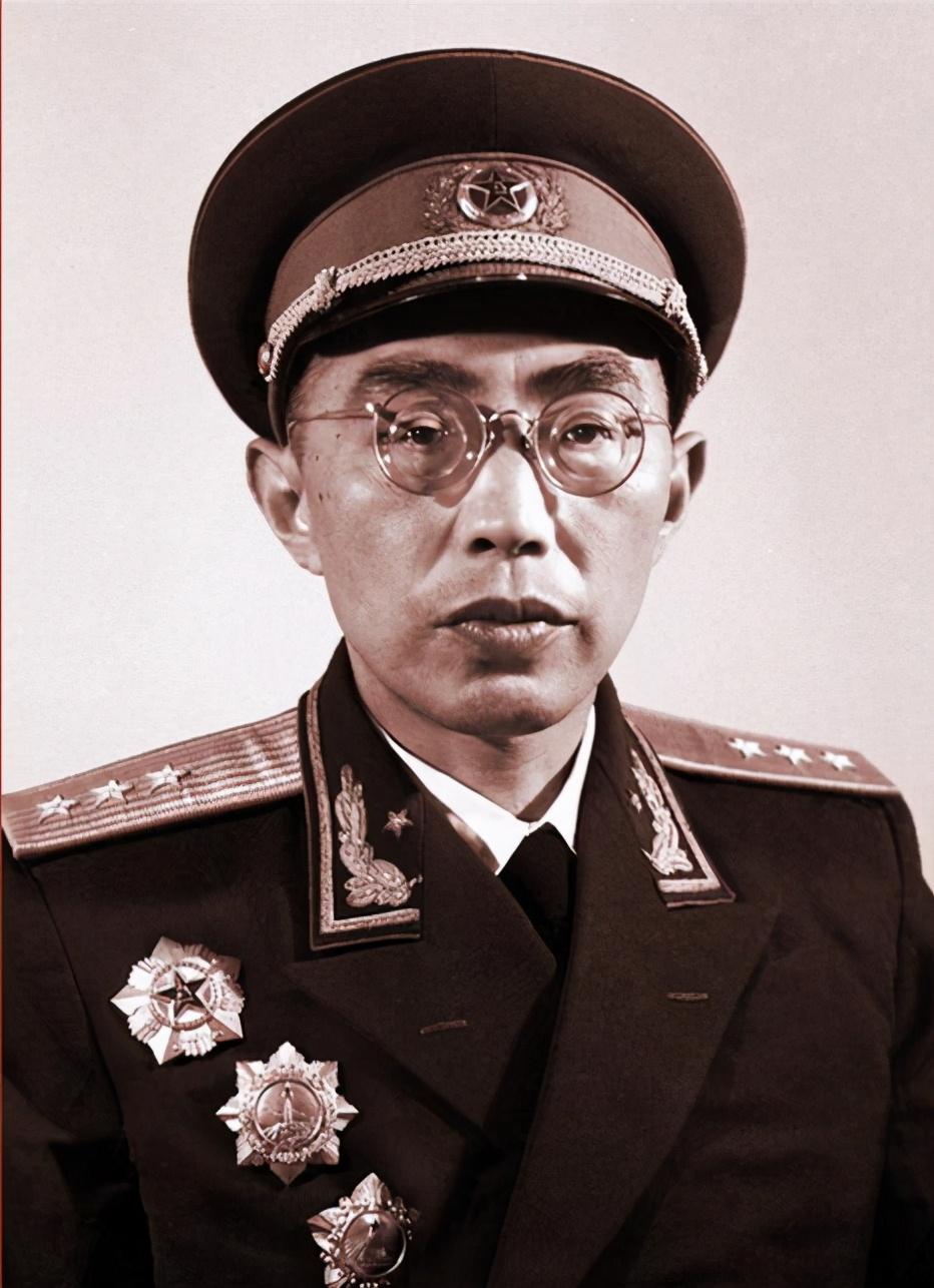 非凡三"瞎子",元帅军神无敌,大将洞穿万里,上将升迁超快