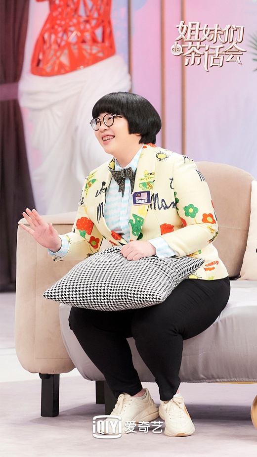 姐妹们的茶话会开播the9赵小棠傅首尔颜如晶嗨聊恋爱观