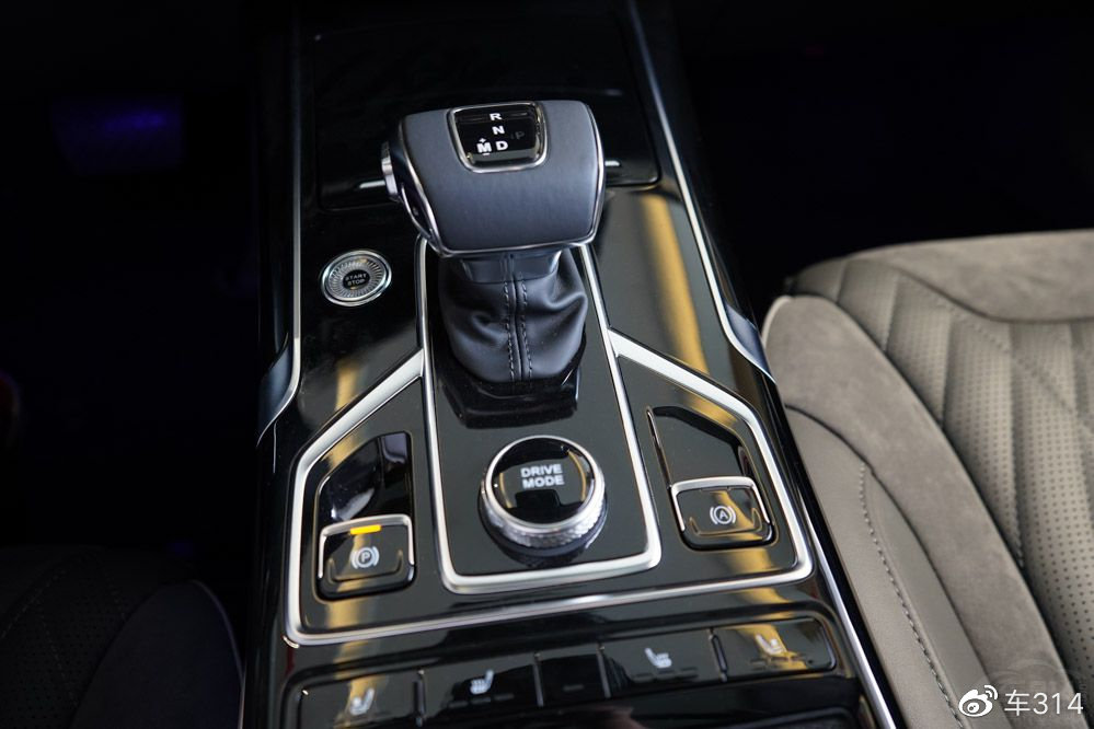 红旗HS5和本田CR-V谁更值得选？对比后答案明显