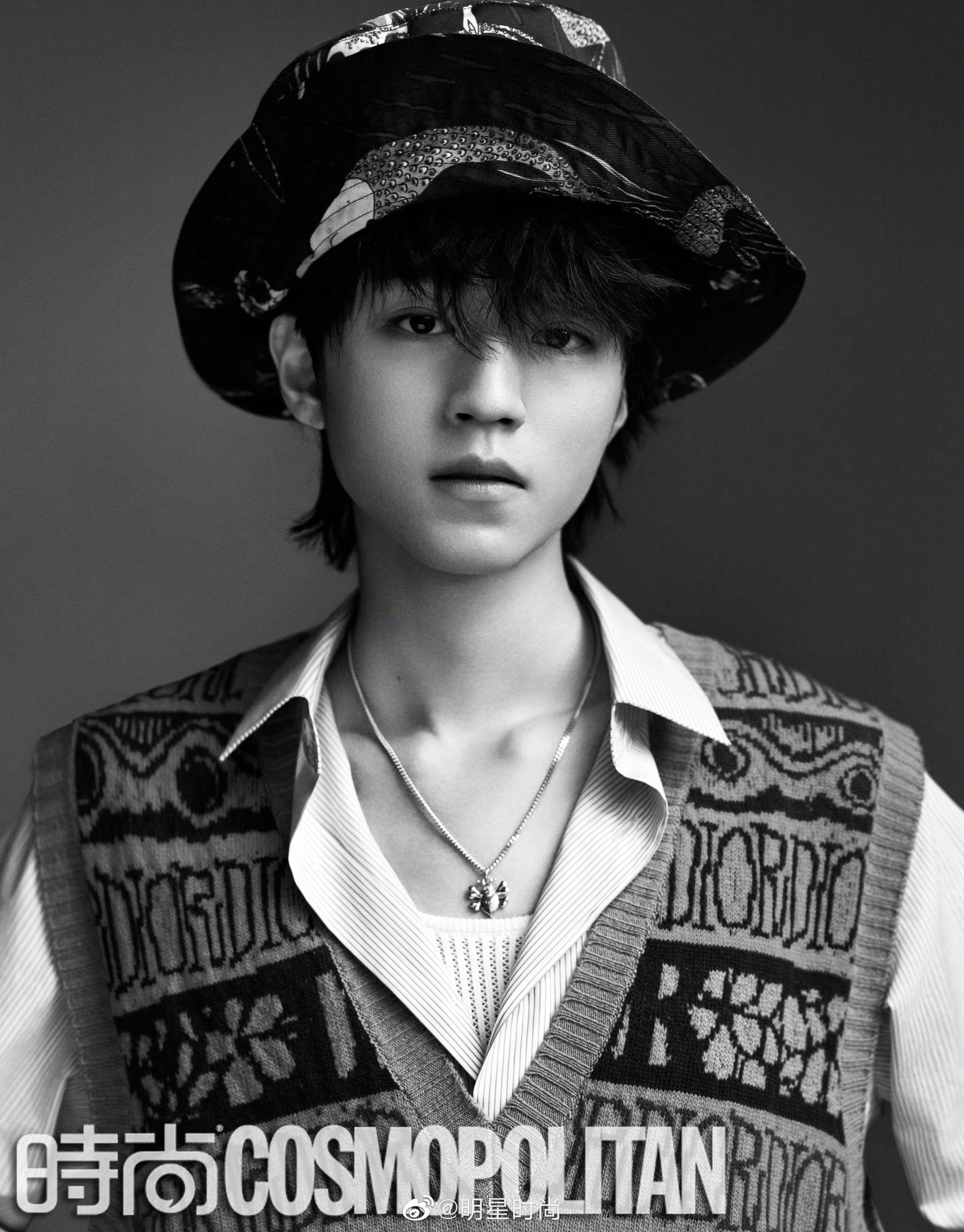 王俊凯登上时尚cosmo5月刊封面