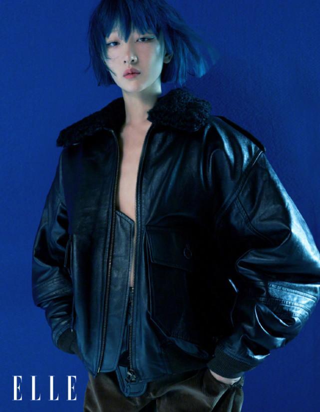 周冬雨最新封面大片,不穿上衣造型超惊艳,排骨胸纸片腰抢镜休闲区蓝鸢梦想 - Www.slyday.coM 周冬雨最新封面大片,不穿上衣造型超惊艳,排骨胸纸片腰抢镜休闲区蓝鸢梦想 - Www.slyday.coM