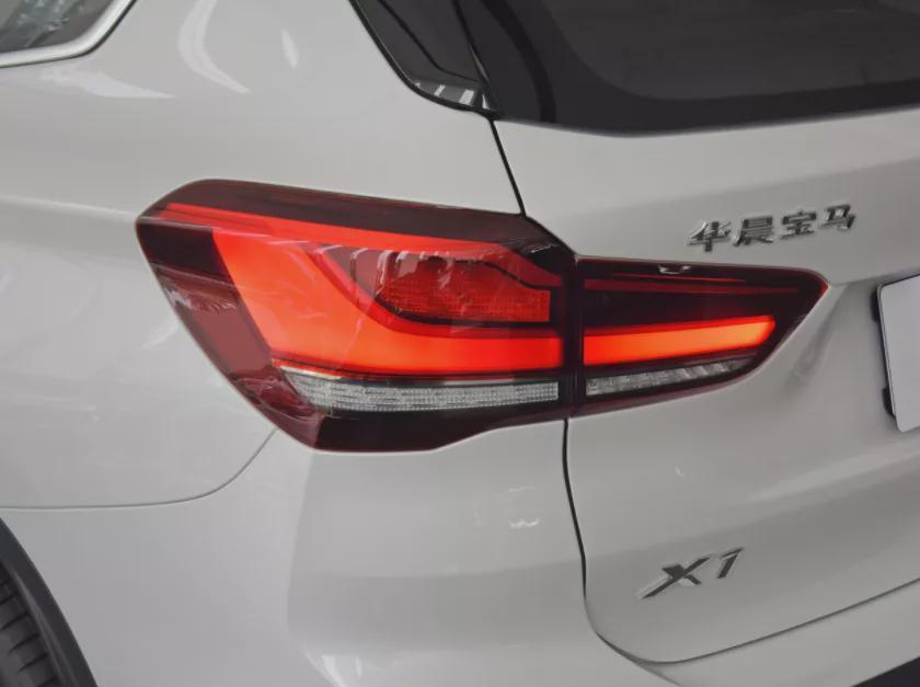 入门级豪华SUV对比：宝马X1和沃尔沃XC40谁更值得入手？