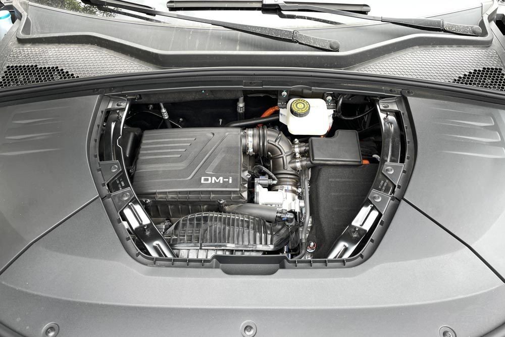 大众ID.4 CROZZ就真的香吗？这四款国产新能源车型表示不同意