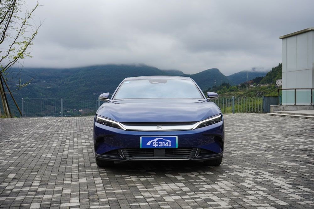 大众ID.4 CROZZ就真的香吗？这四款国产新能源车型表示不同意