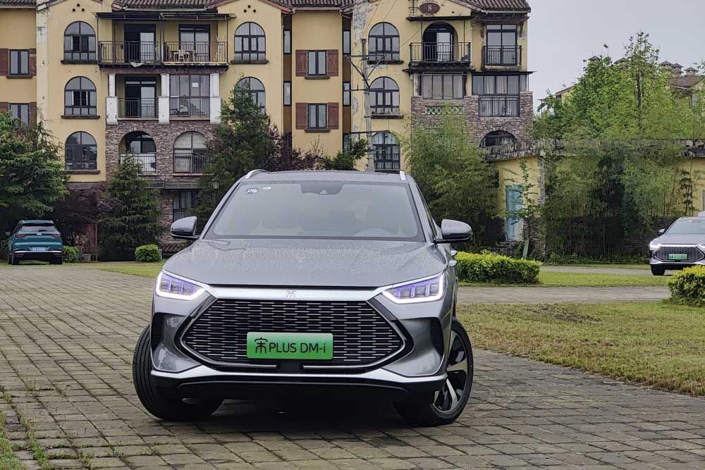 大众ID.4 CROZZ就真的香吗？这四款国产新能源车型表示不同意