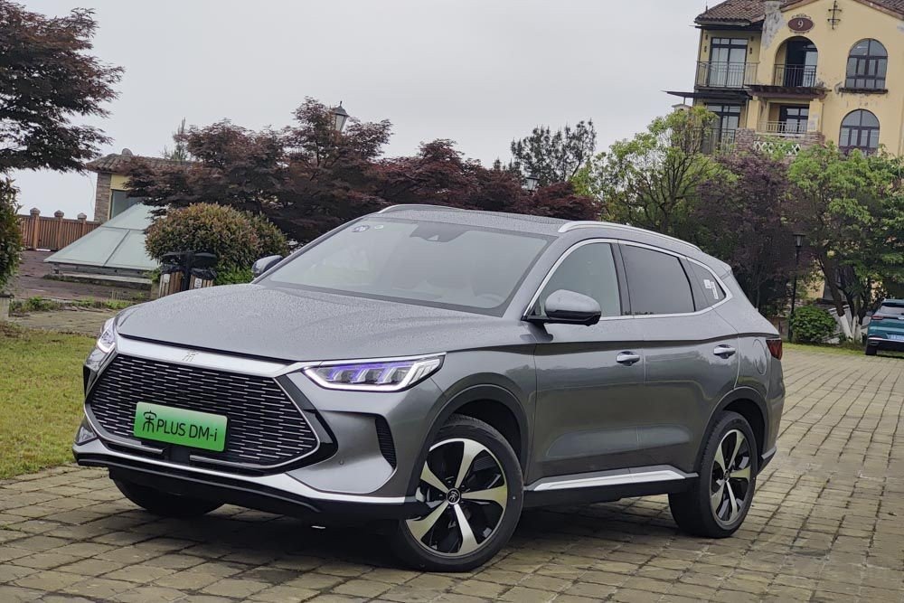 大众ID.4 CROZZ就真的香吗？这四款国产新能源车型表示不同意