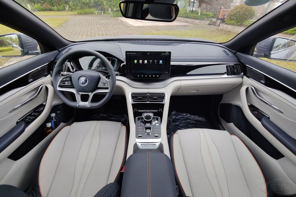 大众ID.4 CROZZ就真的香吗？这四款国产新能源车型表示不同意