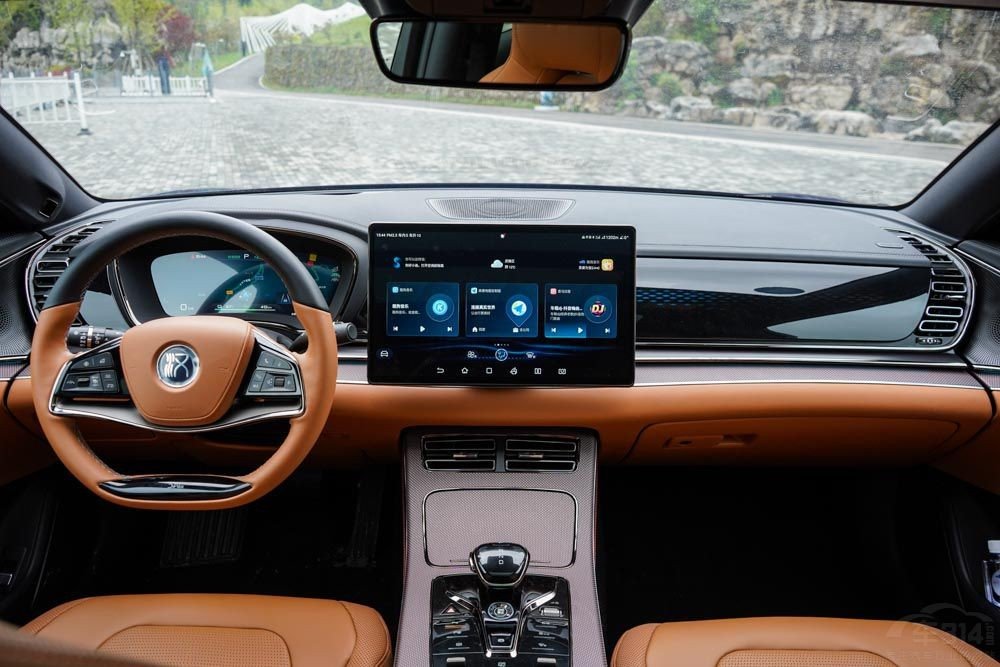 大众ID.4 CROZZ就真的香吗？这四款国产新能源车型表示不同意