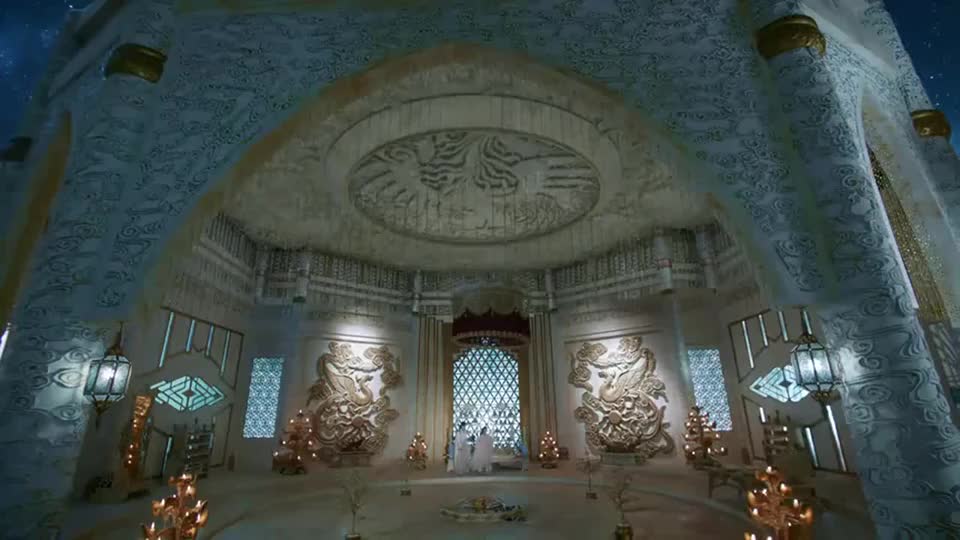 香蜜沉沉烬如霜锦觅想下魔界找到穷奇为肉肉报仇