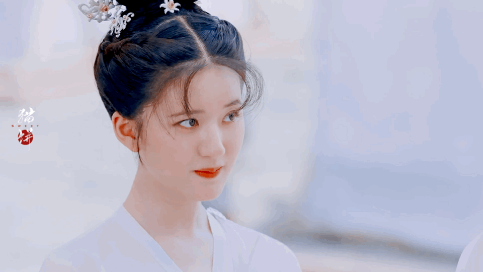 好喜欢赵露思演的李乐嫣,清纯小白兔撒着最可爱的娇,血槽已空