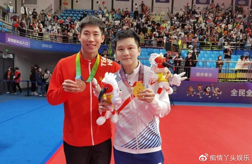 突发!国乒又一名将宣布退役,3天前刚登上全运领奖台,年仅27岁|程靖淇|国乒|领奖台_新浪新闻