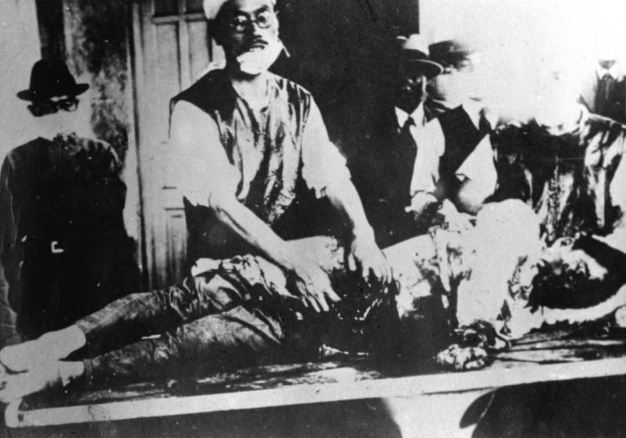 日本731部队活体解剖图片