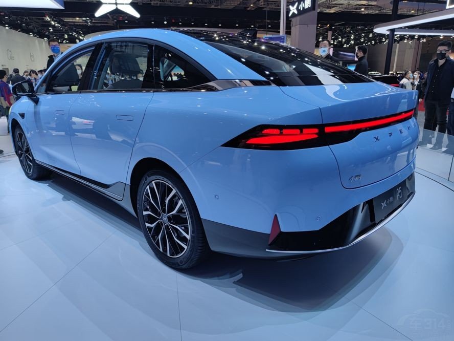 大众ID.4 CROZZ就真的香吗？这四款国产新能源车型表示不同意