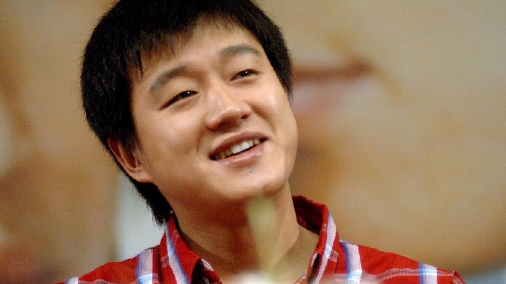消失的佟大为,他已无需高调|演艺|妻子|家庭|关悦|杨瑞_新浪新闻