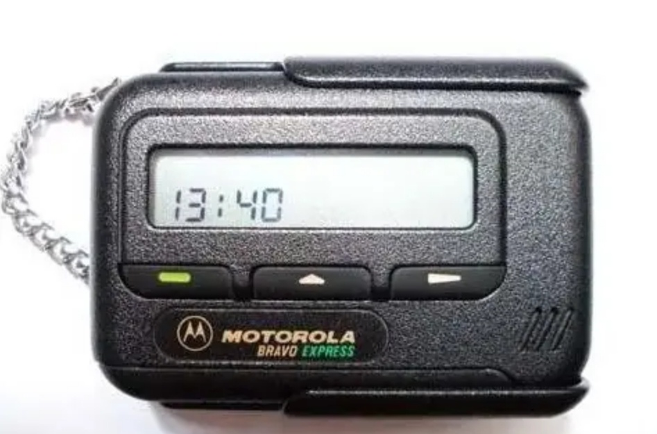 当年用的bb机,还有数字密码!