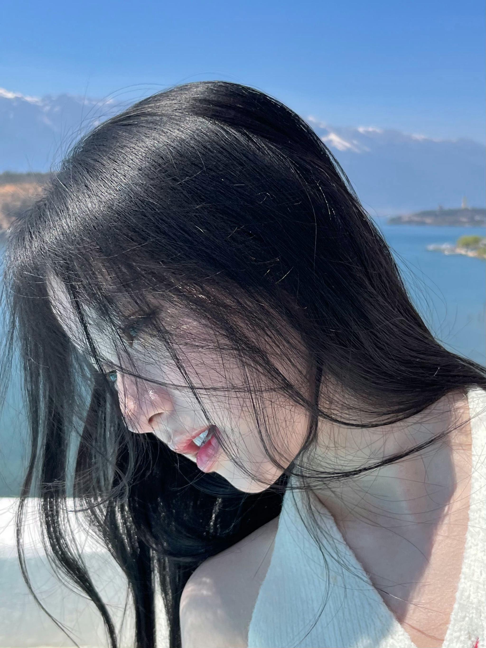 包上恩好优越的骨相