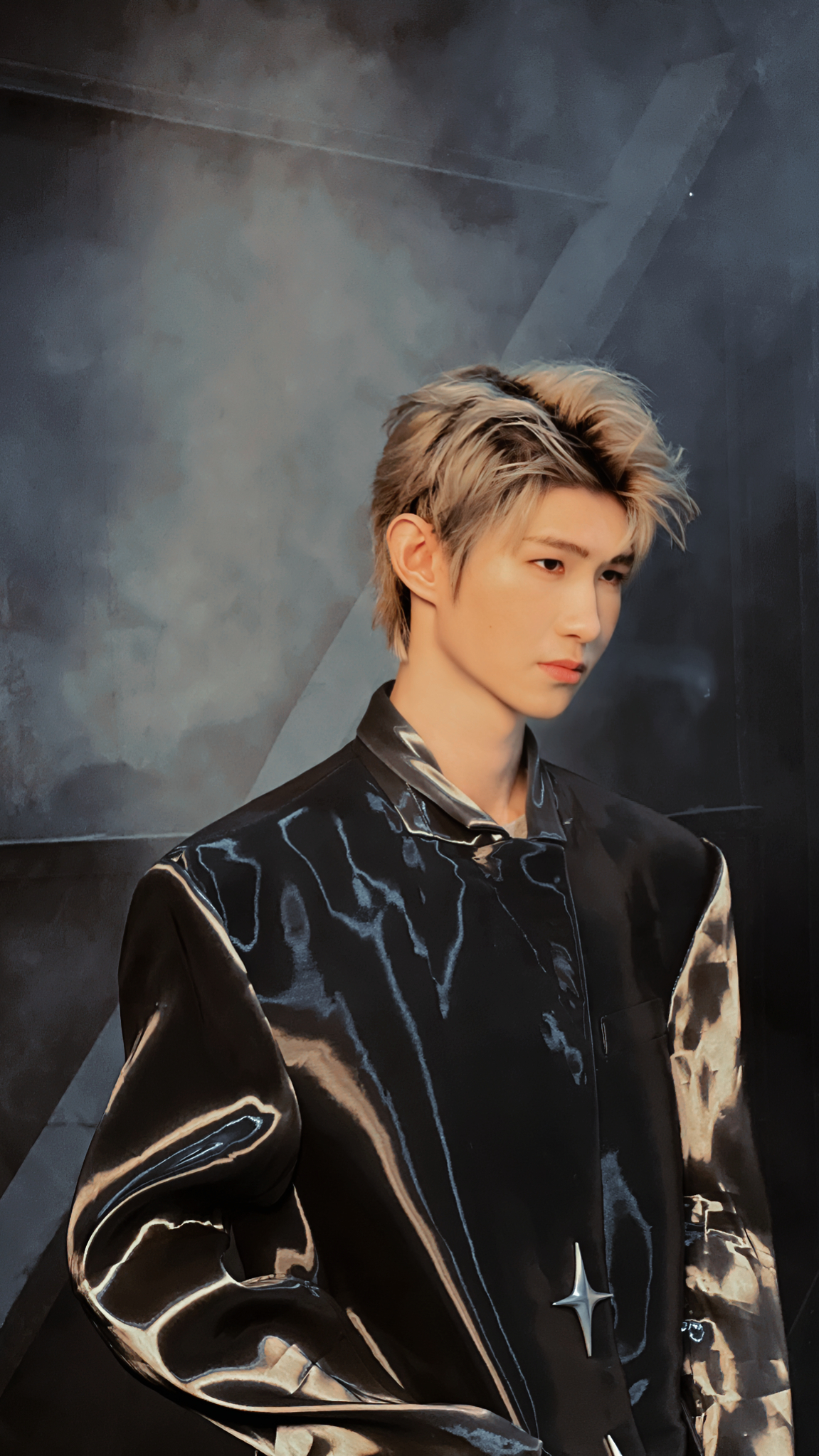 一诺皇冠造型!_高清图集_新浪网