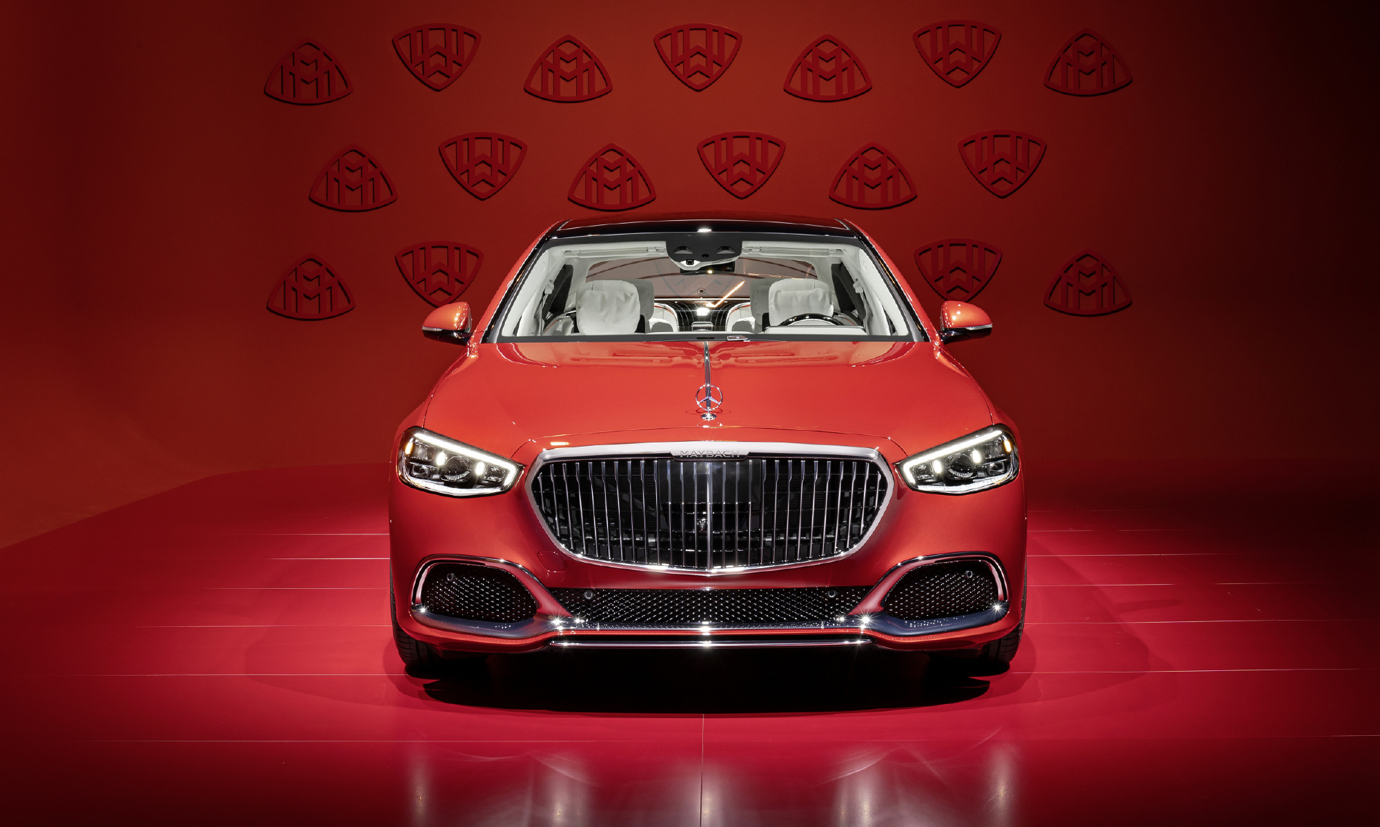 奔驰迈巴赫s喜庆红,婚车头车专用车型,业务好