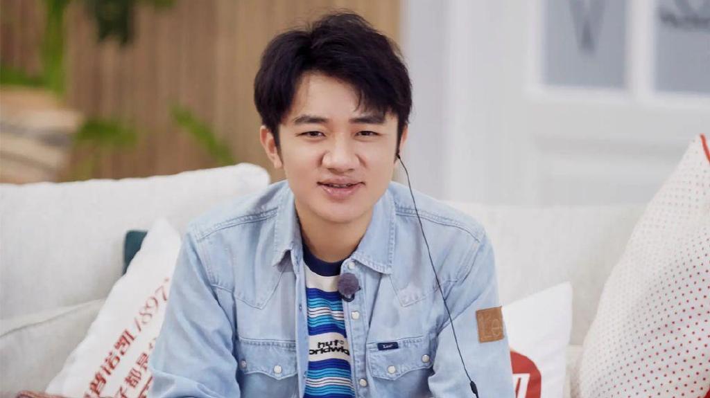 王祖蓝到底有多富?他的那套4000万的豪宅,普通人几百年也买不起休闲区蓝鸢梦想 - Www.slyday.coM 王祖蓝到底有多富?他的那套4000万的豪宅,普通人几百年也买不起休闲区蓝鸢梦想 - Www.slyday.coM