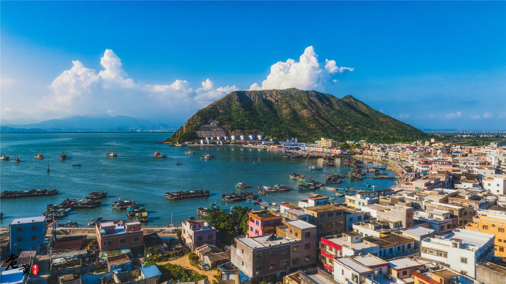 汕尾私藏旅游胜地，被誉为中国五渔村。一篇攻略带你玩转马宫沙滩