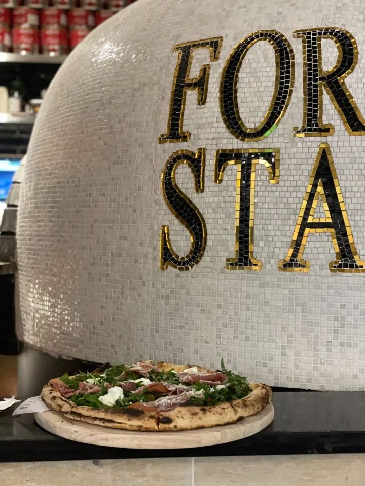 元旦假期最后一天，推荐几家可以吃brunch的杭州西餐厅休闲区蓝鸢梦想 - Www.slyday.coM